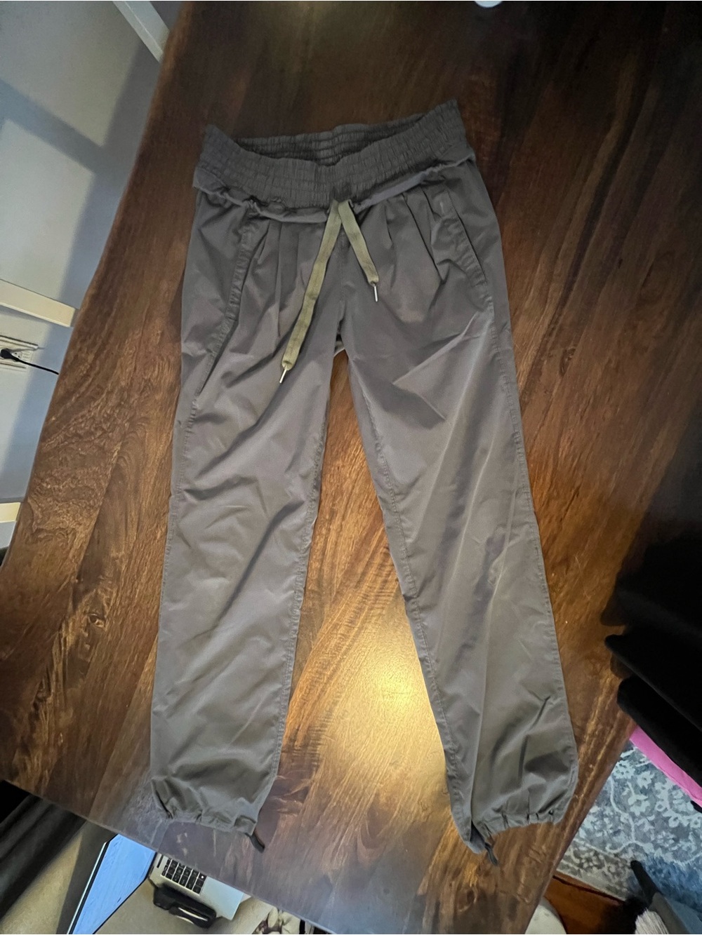 Vintage Lightweight Lululemon Dance Studio Joggers